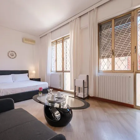 Cristina Rossi Bed & Breakfast Boloňa