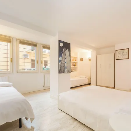 Cristina Rossi Bed and breakfast 3*