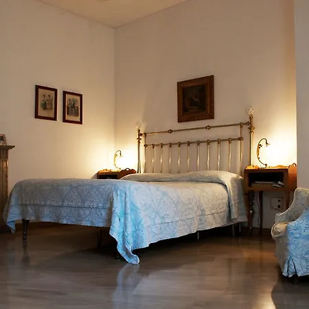 فندق مبيت وإفطار Cristina Rossi 3*